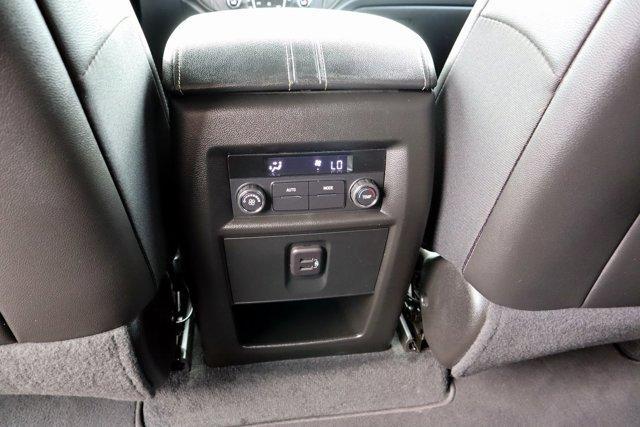 used 2023 Chevrolet Traverse car, priced at $31,977
