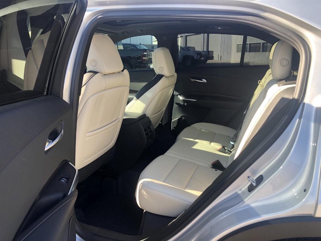 used 2021 Cadillac XT4 car, priced at $28,977