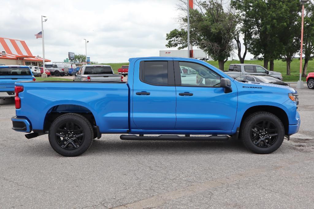 new 2025 Chevrolet Silverado 1500 car, priced at $39,485
