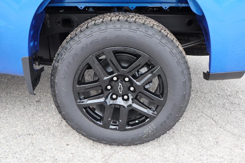 new 2025 Chevrolet Silverado 1500 car, priced at $39,485