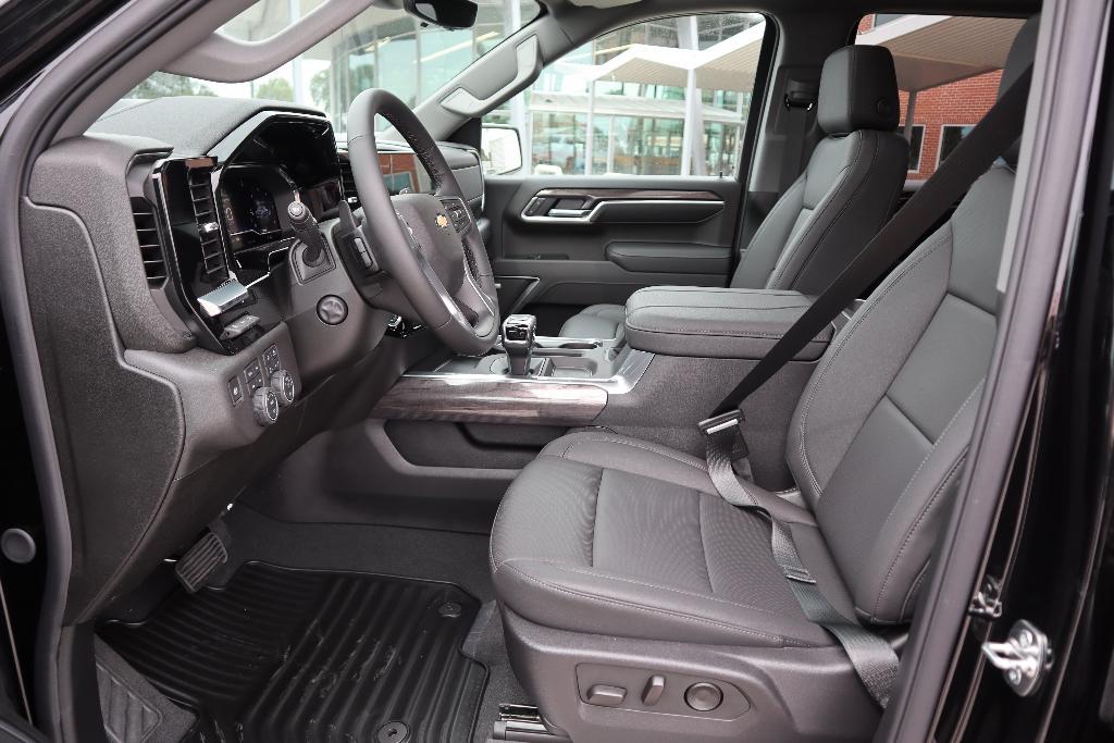 new 2025 Chevrolet Silverado 1500 car, priced at $64,770