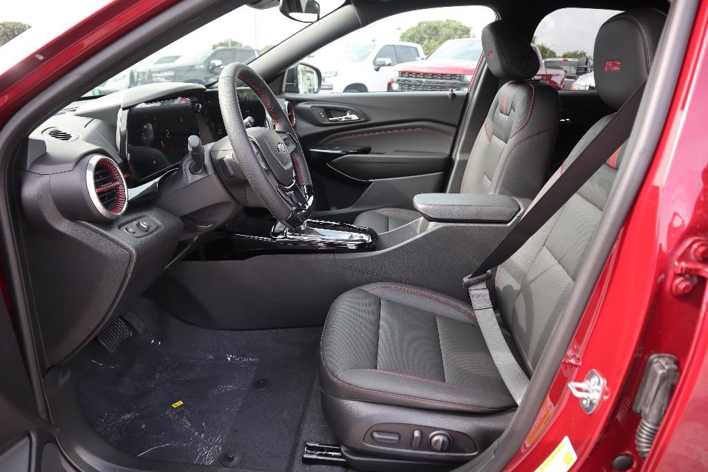 new 2025 Chevrolet Trax car, priced at $26,690