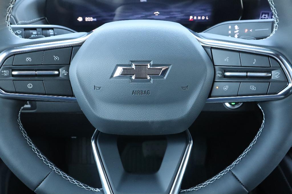 new 2025 Chevrolet Traverse car, priced at $45,345