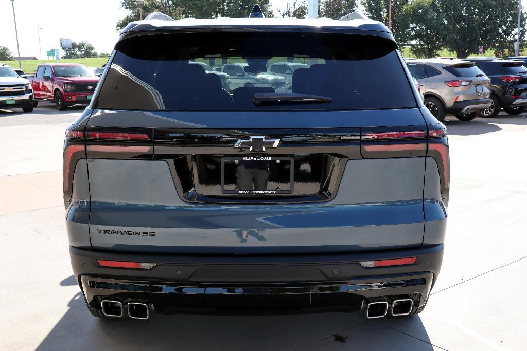 new 2025 Chevrolet Traverse car, priced at $45,345