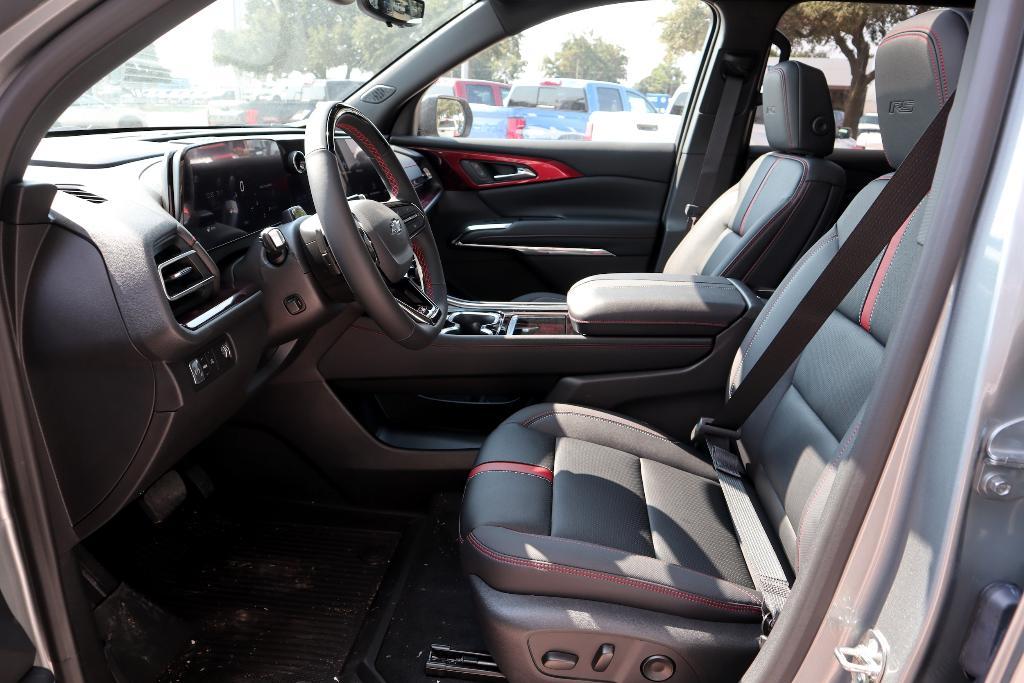 new 2026 Chevrolet Traverse car, priced at $59,220