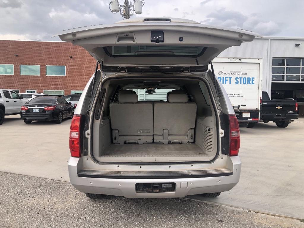 used 2012 Chevrolet Suburban car