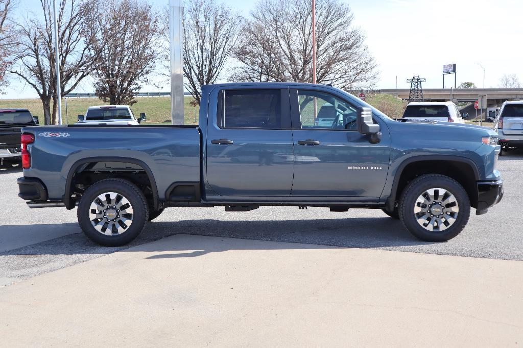 new 2025 Chevrolet Silverado 2500 car, priced at $53,260