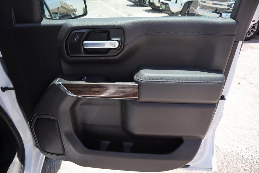 used 2021 Chevrolet Silverado 1500 car, priced at $33,977