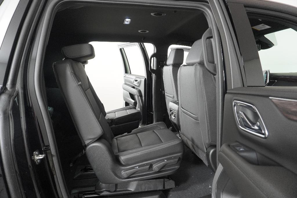 new 2024 Chevrolet Suburban car, priced at $70,765