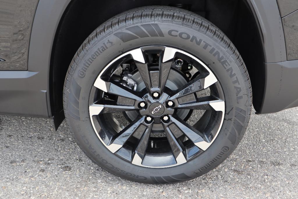 new 2025 Chevrolet Traverse car, priced at $42,085