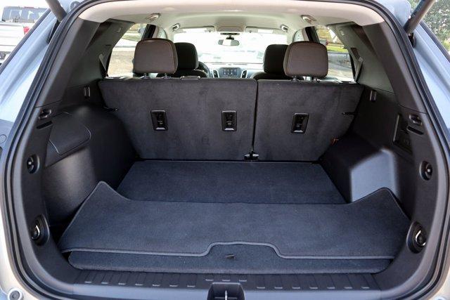 used 2024 Chevrolet Equinox car, priced at $25,977