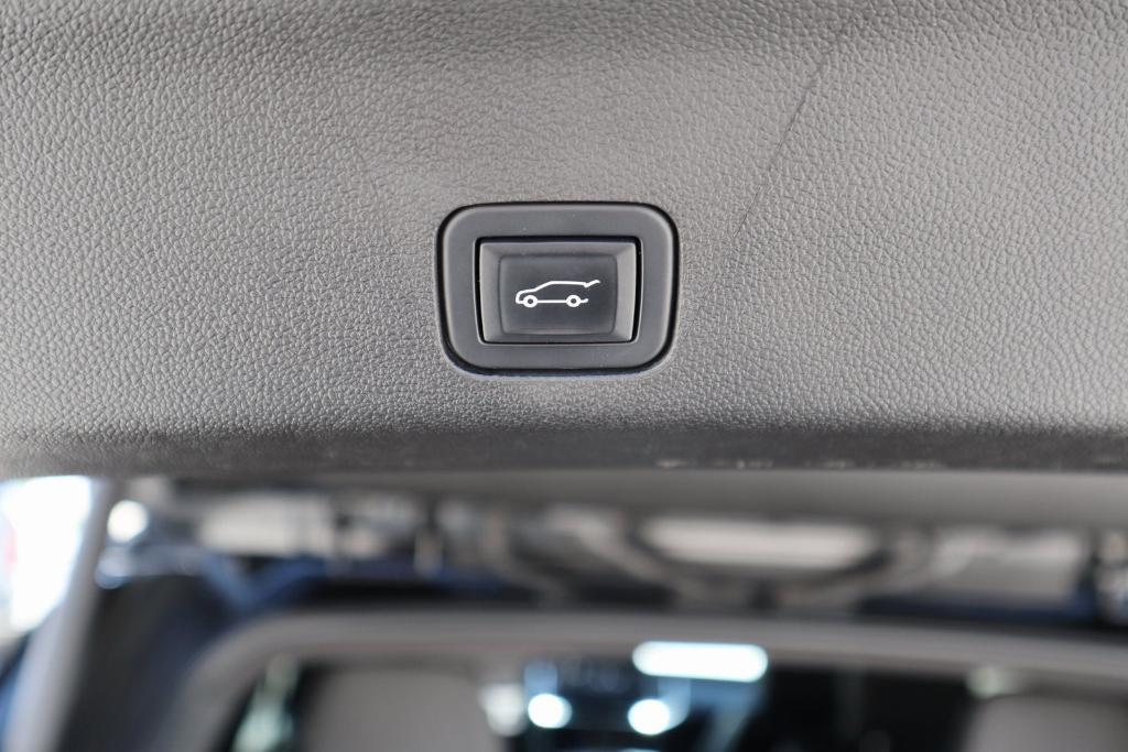 used 2022 Chevrolet Tahoe car, priced at $53,977