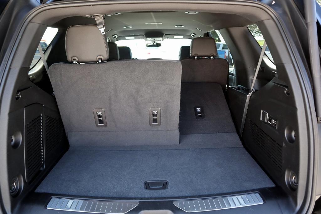 used 2022 Chevrolet Tahoe car, priced at $57,977