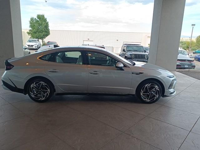 new 2024 Hyundai Sonata car, priced at $31,250