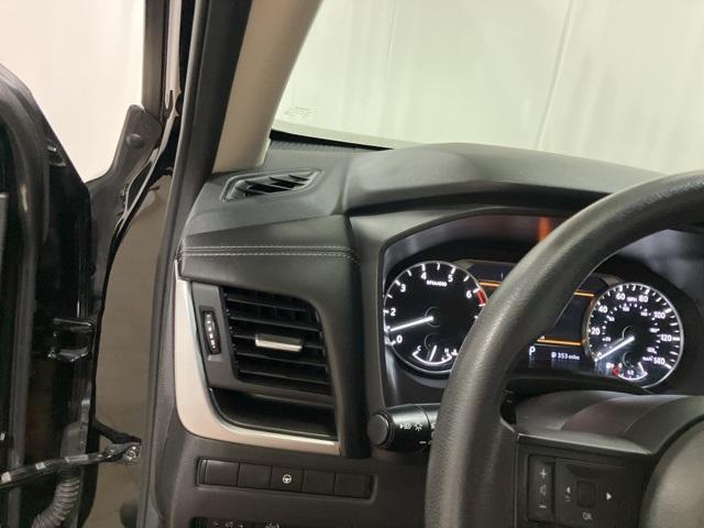 used 2024 Nissan Rogue car, priced at $21,613