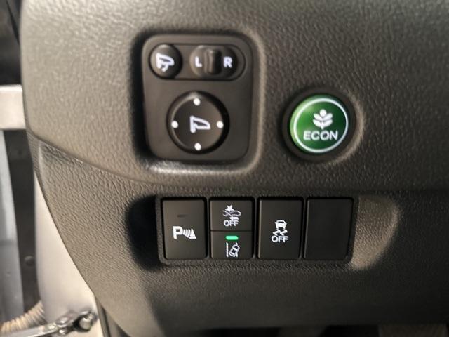 used 2021 Honda Passport car, priced at $28,129