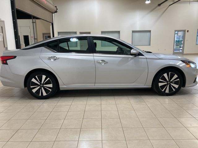 used 2021 Nissan Altima car, priced at $18,262