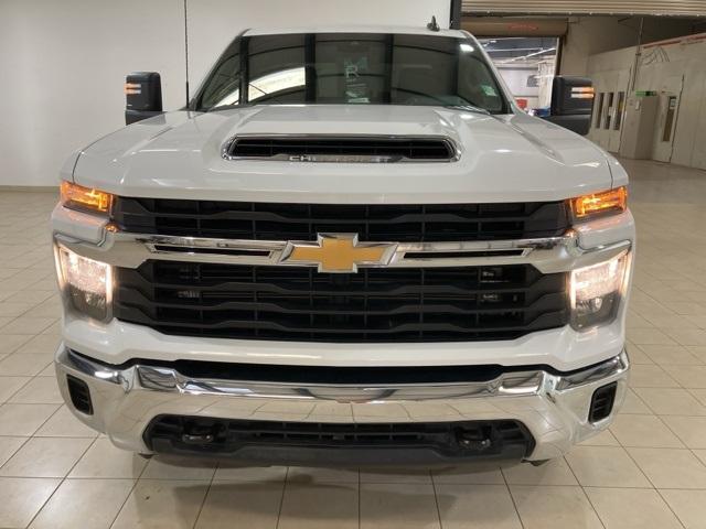 used 2024 Chevrolet Silverado 2500 car, priced at $58,273