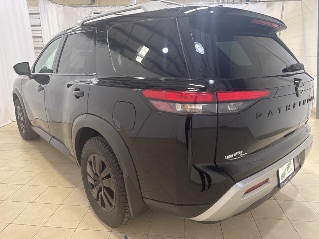 used 2022 Nissan Pathfinder car, priced at $20,758