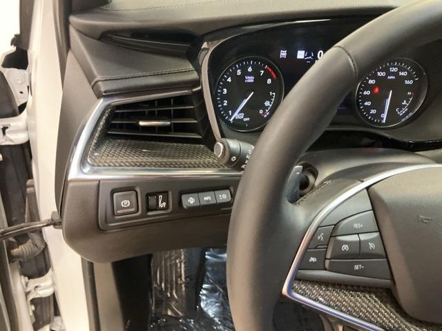 used 2022 Cadillac XT5 car, priced at $37,952