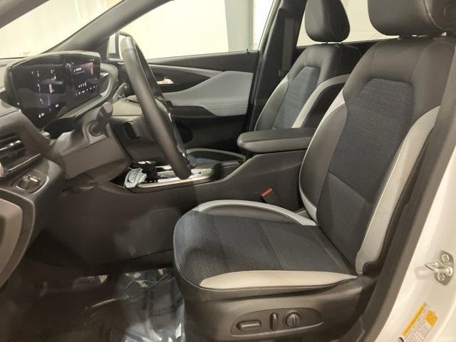 used 2025 Buick Envista car, priced at $20,760