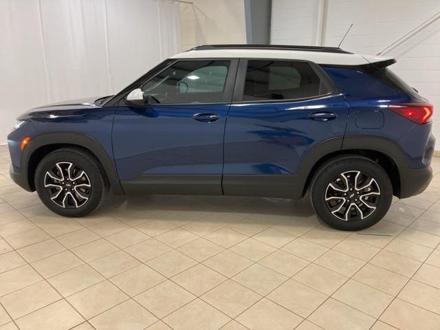 used 2023 Chevrolet TrailBlazer car, priced at $25,098