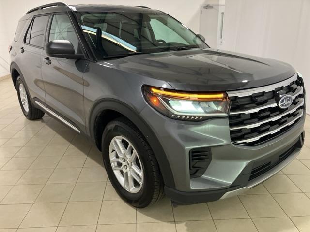 used 2025 Ford Explorer car, priced at $43,349