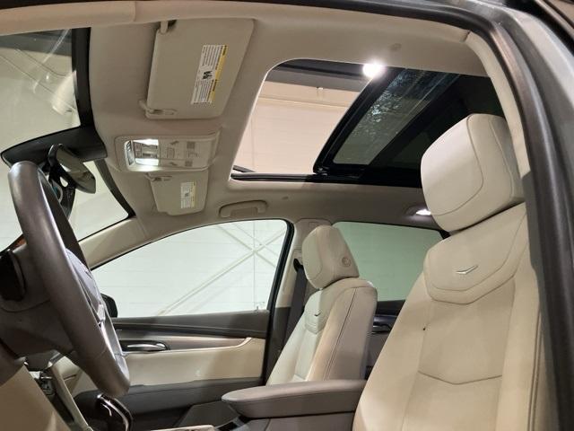 used 2024 Cadillac XT5 car, priced at $43,780