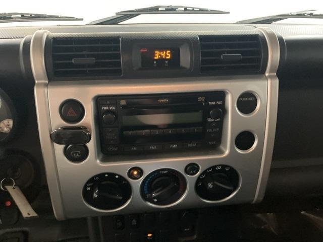 used 2007 Toyota FJ Cruiser car, priced at $16,638