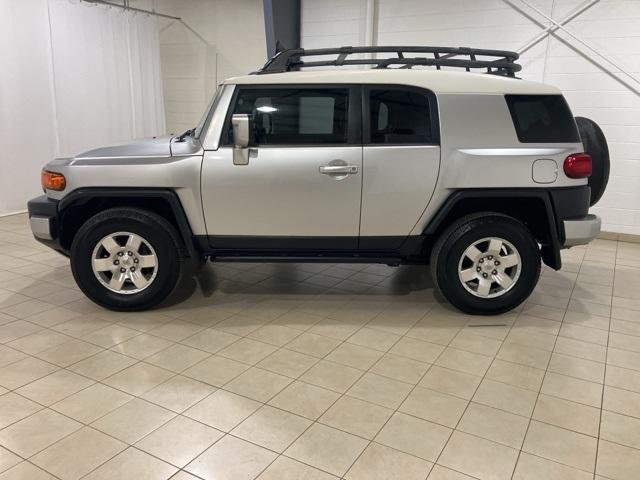 used 2007 Toyota FJ Cruiser car, priced at $16,638