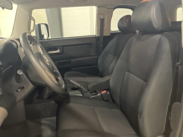 used 2007 Toyota FJ Cruiser car, priced at $16,638