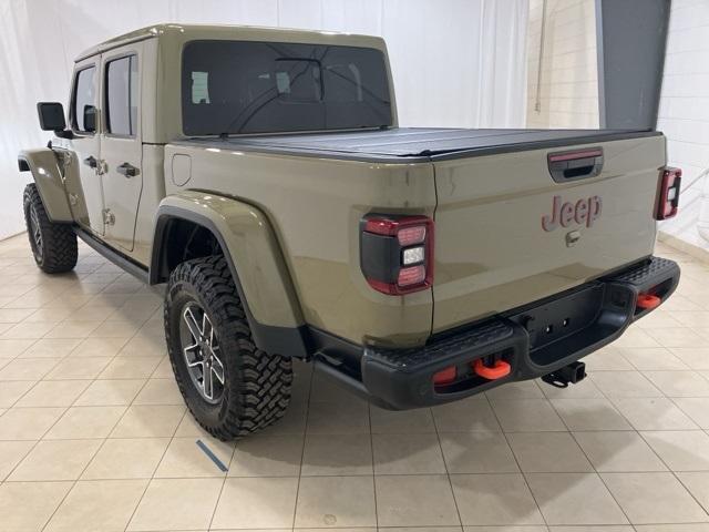 used 2025 Jeep Gladiator car, priced at $54,036