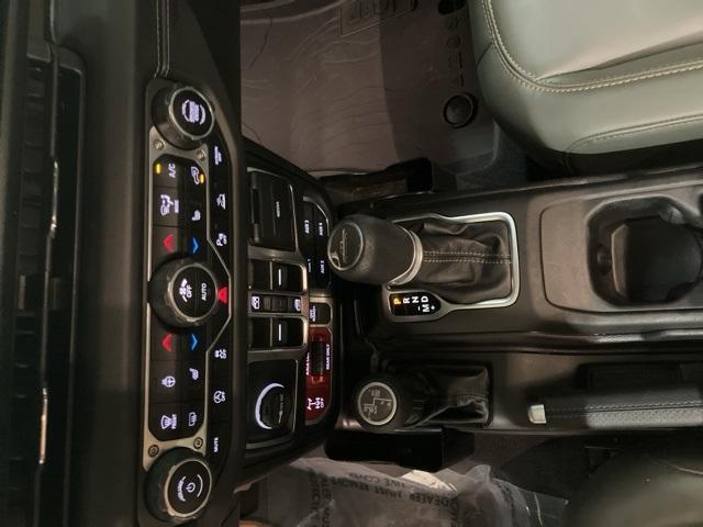 used 2025 Jeep Gladiator car, priced at $54,036