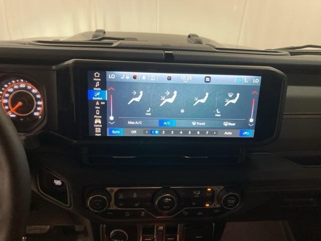 used 2025 Jeep Gladiator car, priced at $54,036