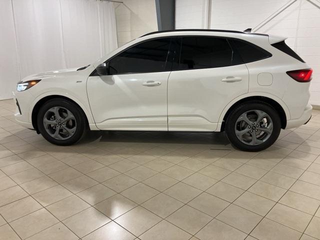 used 2023 Ford Escape car, priced at $20,814