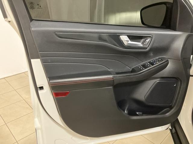 used 2023 Ford Escape car, priced at $20,814