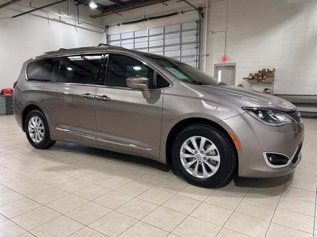 used 2018 Chrysler Pacifica car, priced at $19,000