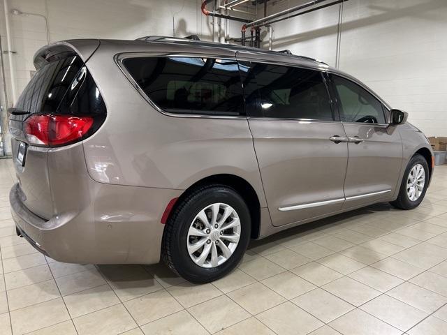 used 2018 Chrysler Pacifica car, priced at $19,000