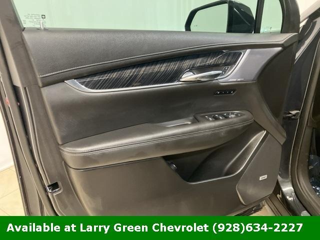 used 2021 Cadillac XT6 car, priced at $32,305