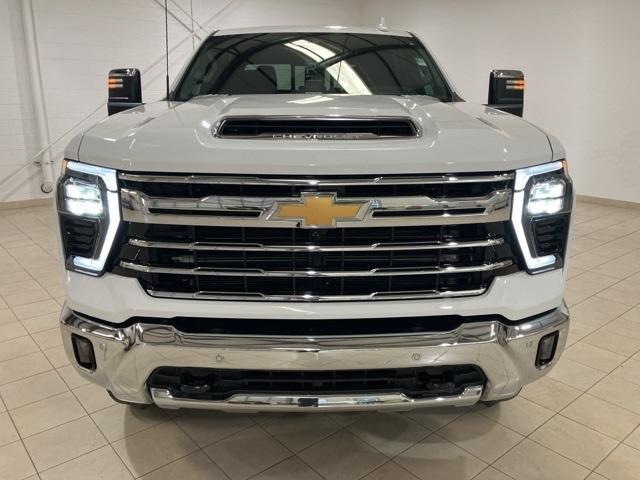 used 2024 Chevrolet Silverado 2500 car, priced at $63,564