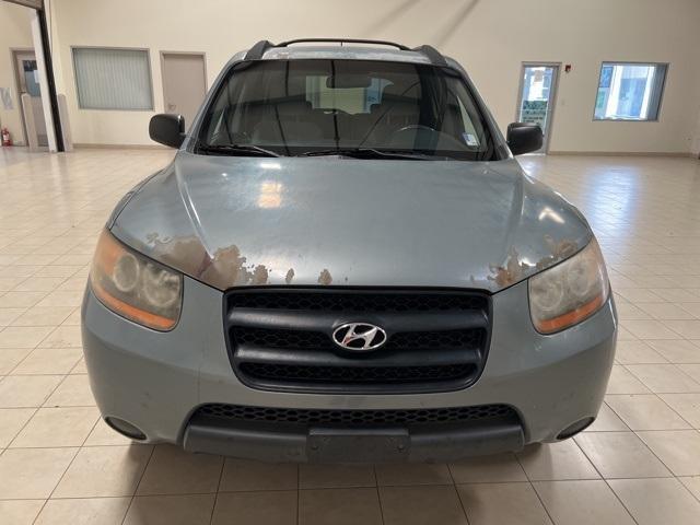 used 2009 Hyundai Santa Fe car, priced at $6,000