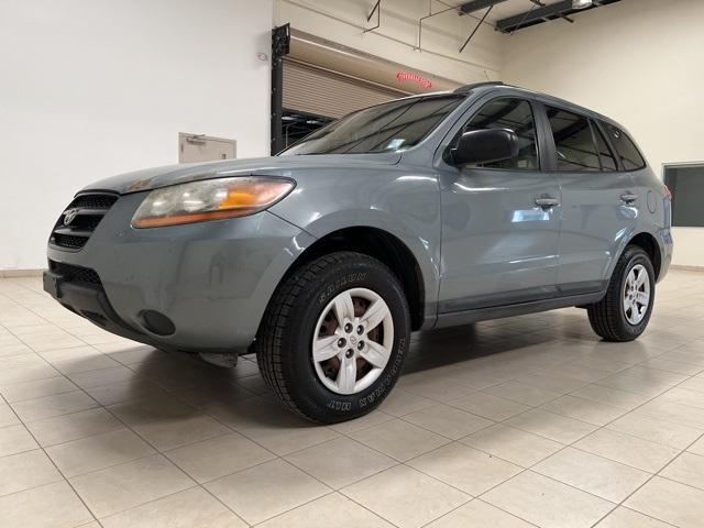 used 2009 Hyundai Santa Fe car, priced at $6,000