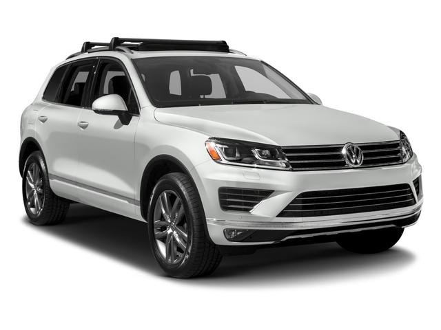 used 2017 Volkswagen Touareg car