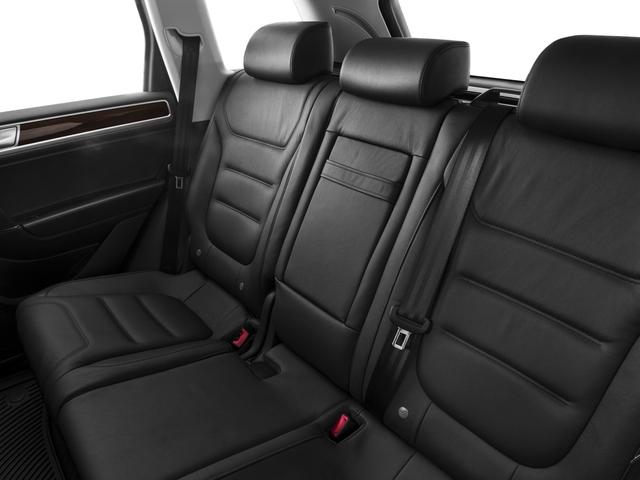 used 2017 Volkswagen Touareg car