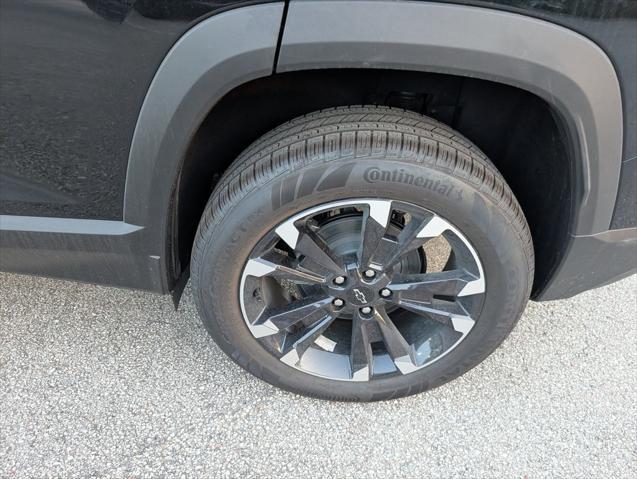 new 2026 Chevrolet Equinox car, priced at $27,895