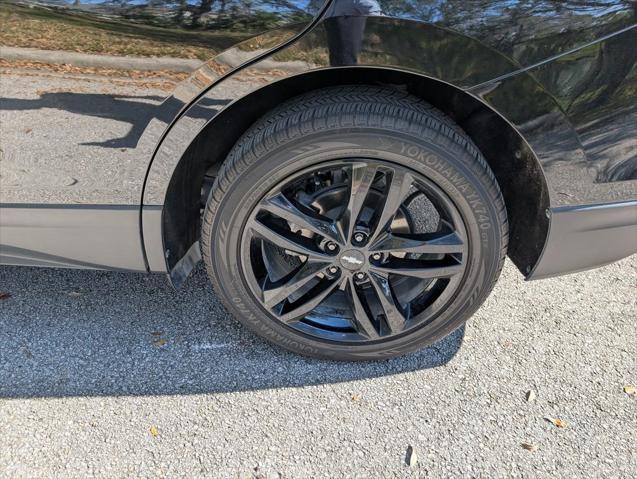 used 2021 Chevrolet Equinox car, priced at $16,995