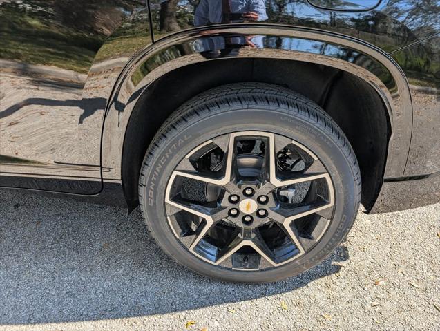 new 2025 Chevrolet Traverse car, priced at $58,695