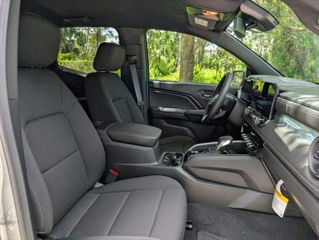 new 2025 Chevrolet Colorado car, priced at $34,090