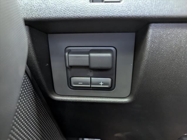 new 2025 Chevrolet Colorado car, priced at $34,090