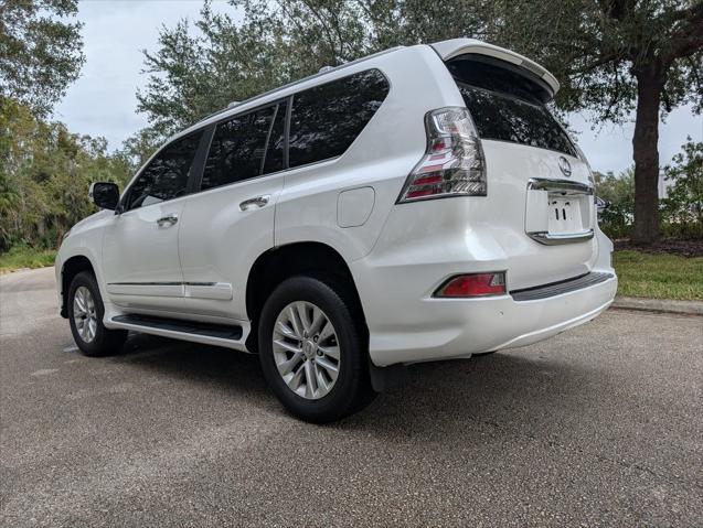 used 2019 Lexus GX 460 car, priced at $34,001